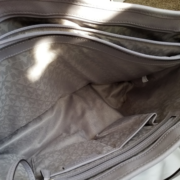 No longer available Michael Kors large tote - Picture 4 of 7